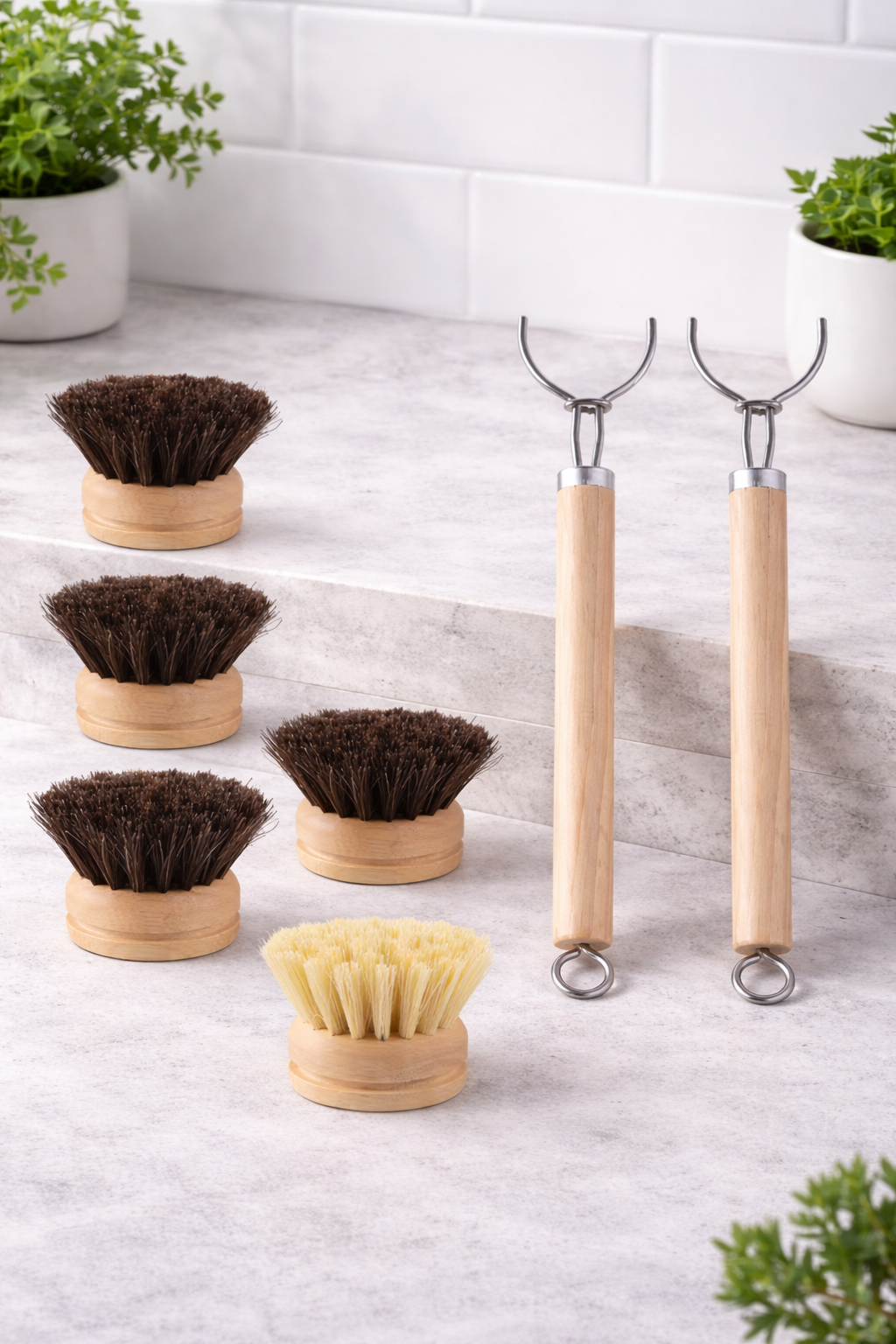 Artisanal Bamboo Cleaning Brush