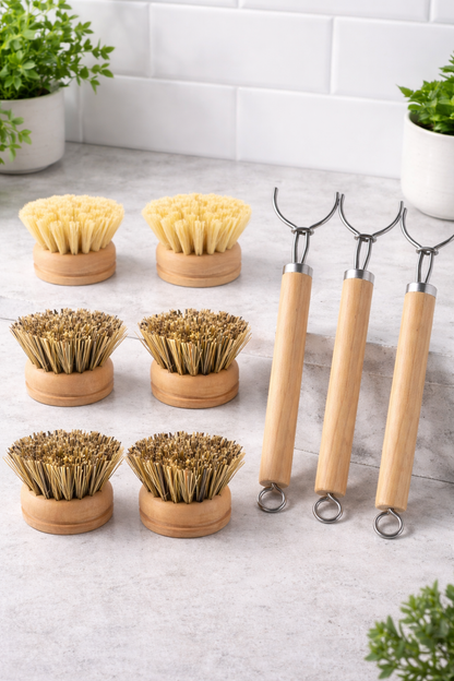 Artisanal Bamboo Cleaning Brush